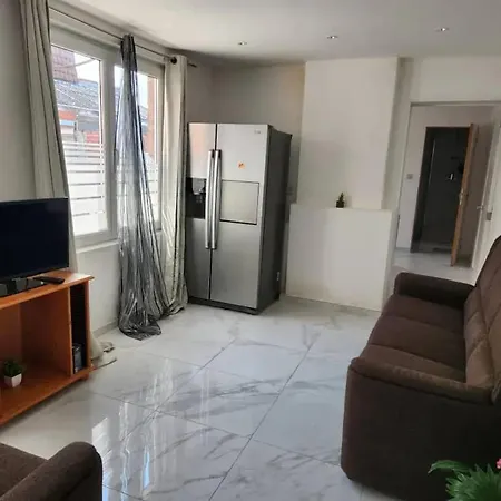 Spacious 4-bedroom House In Brunehaut With Views * Laplaigne