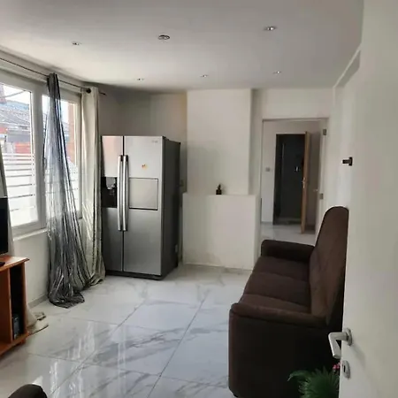 Ferienhaus Spacious House In Brunehaut With View *