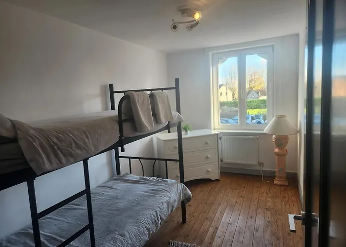 Spacious House In Brunehaut With View Hébergement de vacances